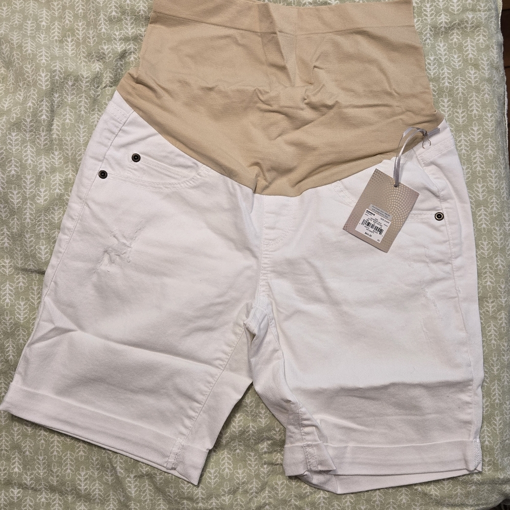 Nwt Maternity Bermuda Shorts